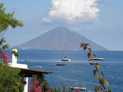 hydrothermal-system-panarea-unterwasser-vulkan